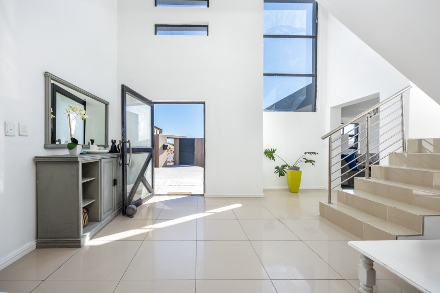 8 Bedroom Property for Sale in Haasendal Western Cape